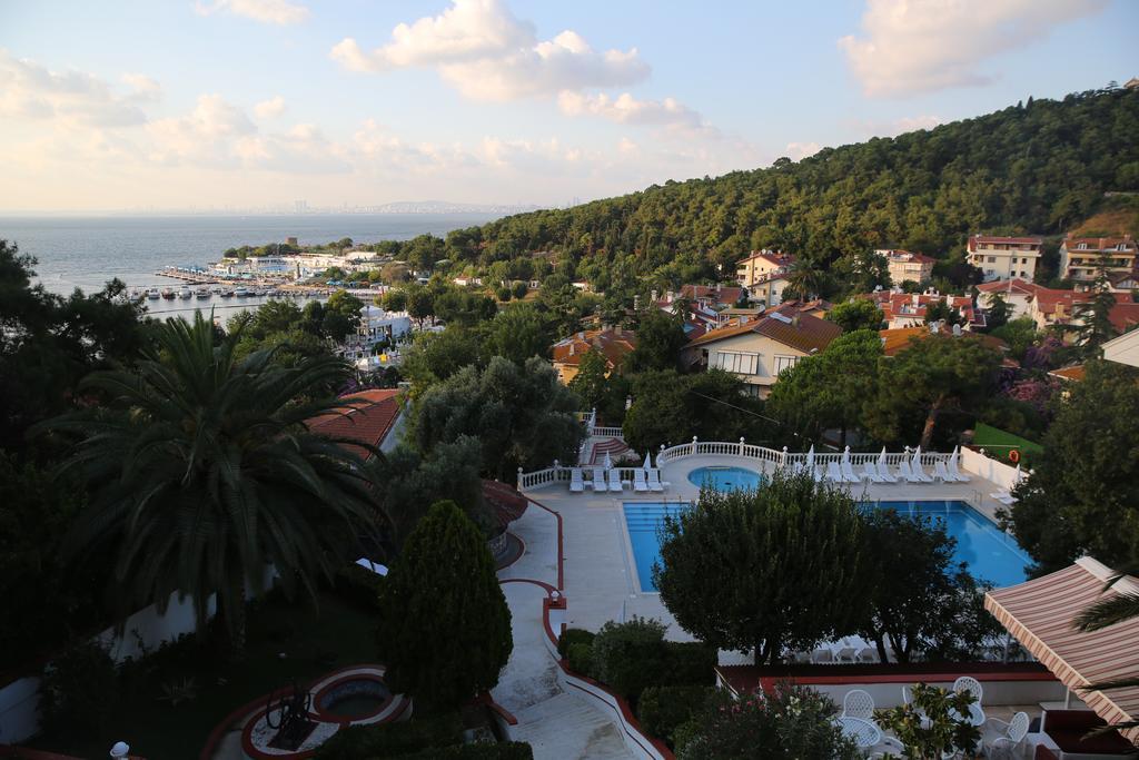Merit Halki Palace 4* Heybeliada