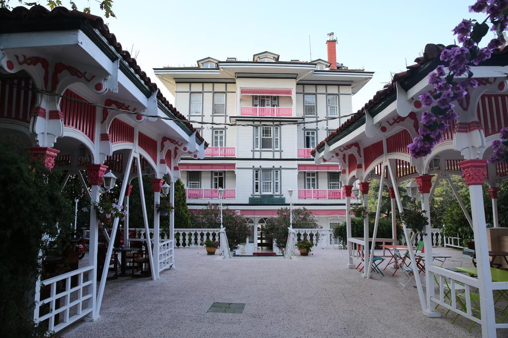 Merit Halki Palace 4* Heybeliada