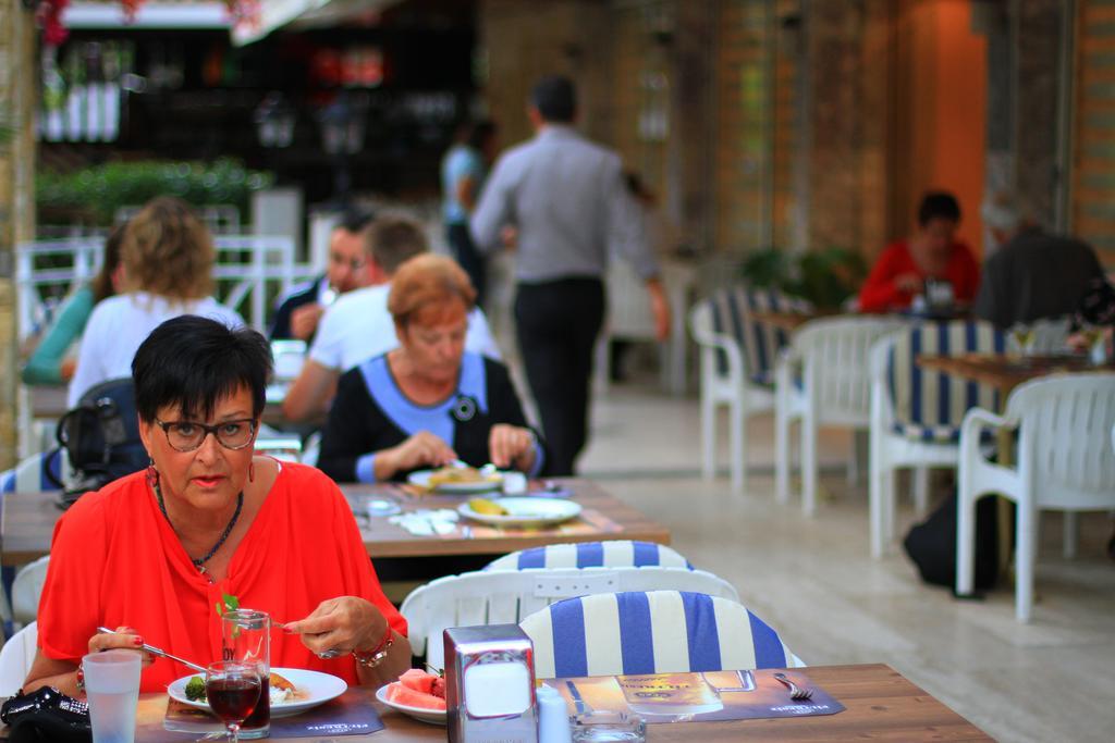 Myra Hotel