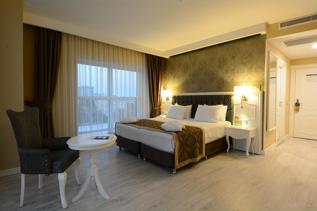 Navona Mersin (Mediterranean)