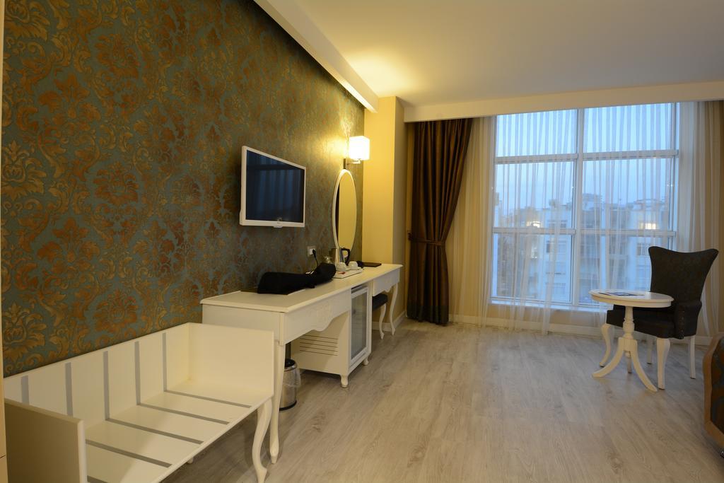 Navona 4*