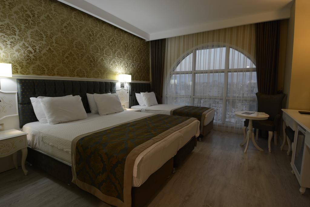 Hotel Navona 4*