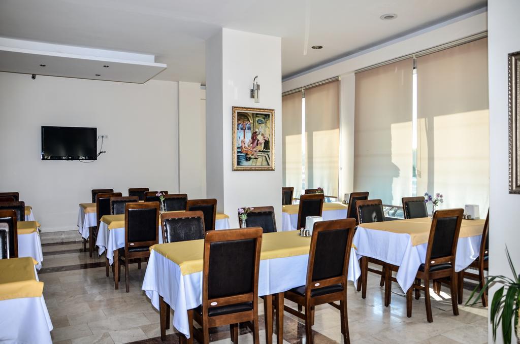 Perla Hotel