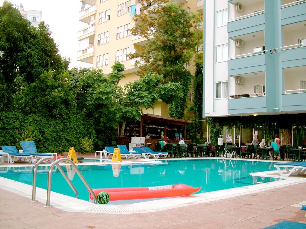 Aparthotel Fun Point 2*