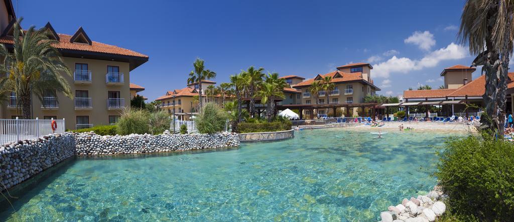 Club Grand Aqua