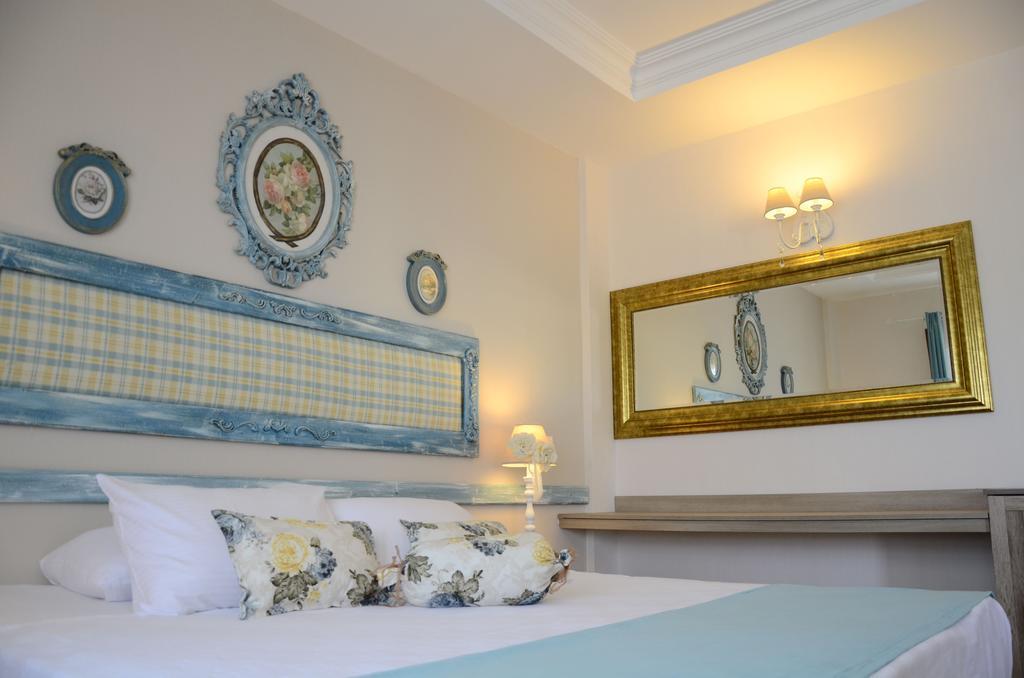 Country house Konvoy & The Country Club