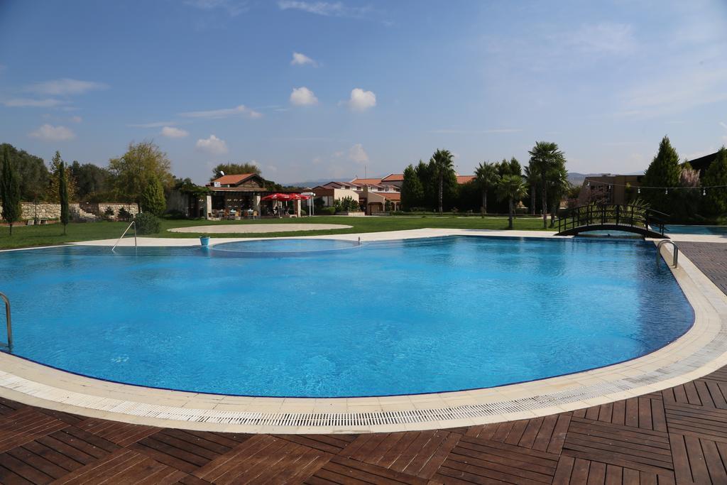 Konvoy & The Country Club * Seferihisar