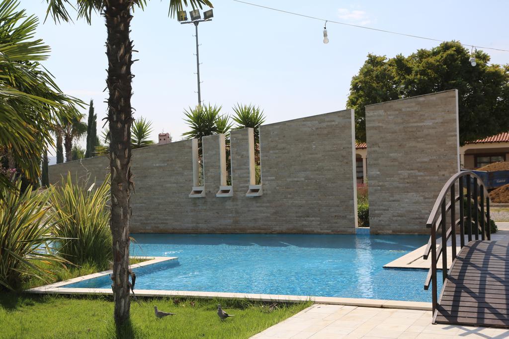 Konvoy & The Country Club * Seferihisar