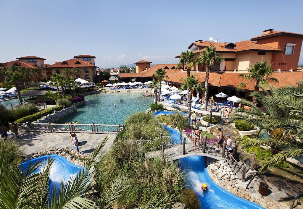 Hotel Club Grand Aqua Colakli