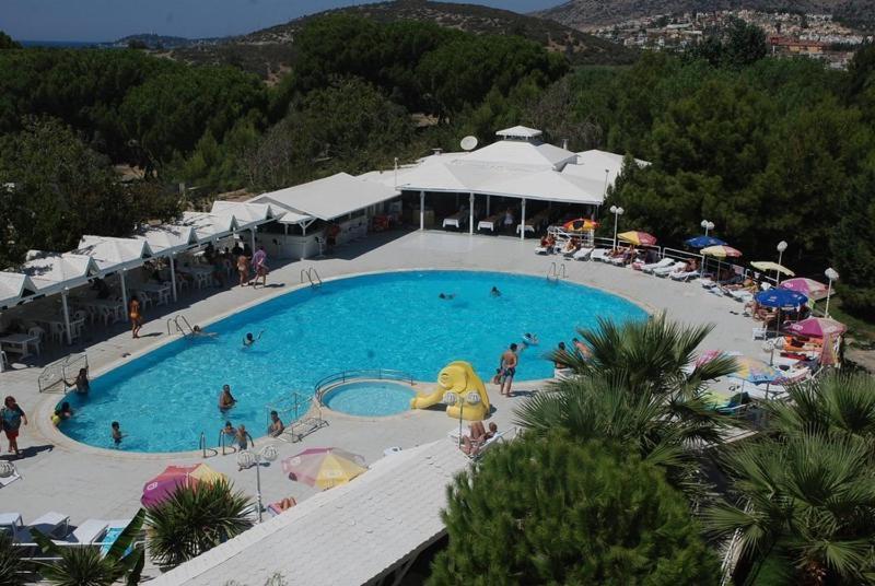 Flora Hotel 3*
