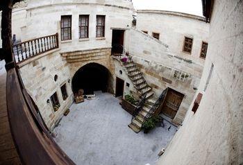 Has Cave Hotel 2*