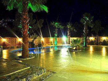 Oscar Bed & Breakfast 2*