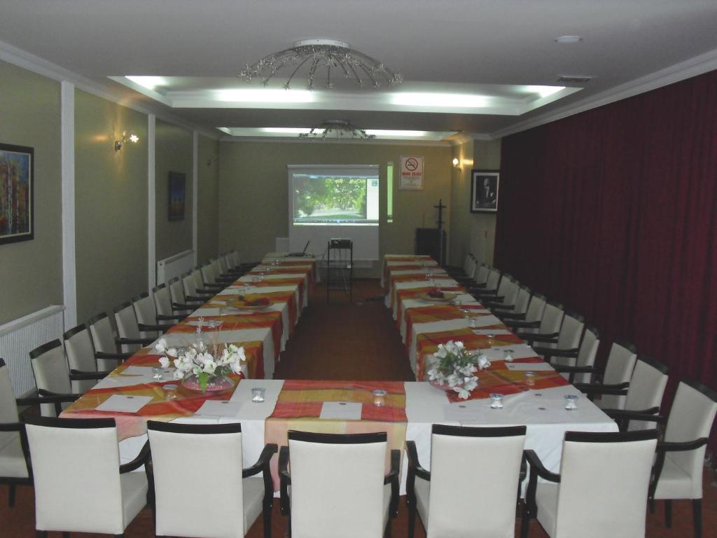Hotel Atamer 2*