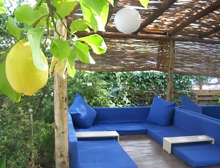 Blue & White Holiday park