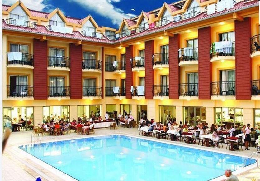 Murat 2 Hotel 4*