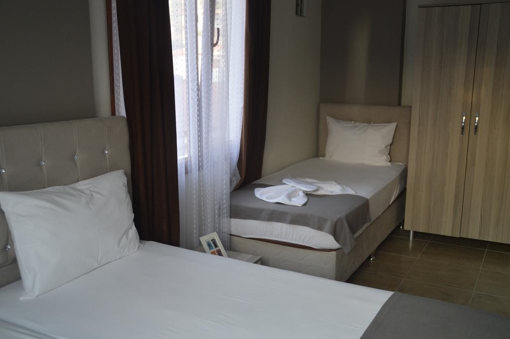Hugo Hotel