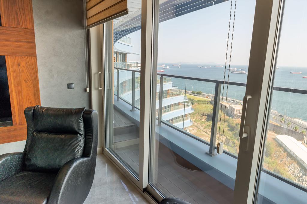 Apartment Ottomare Suits *