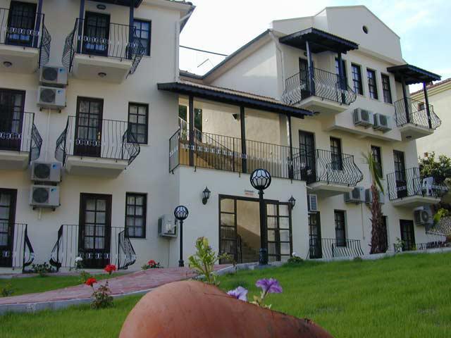 Mavibelce Hotel