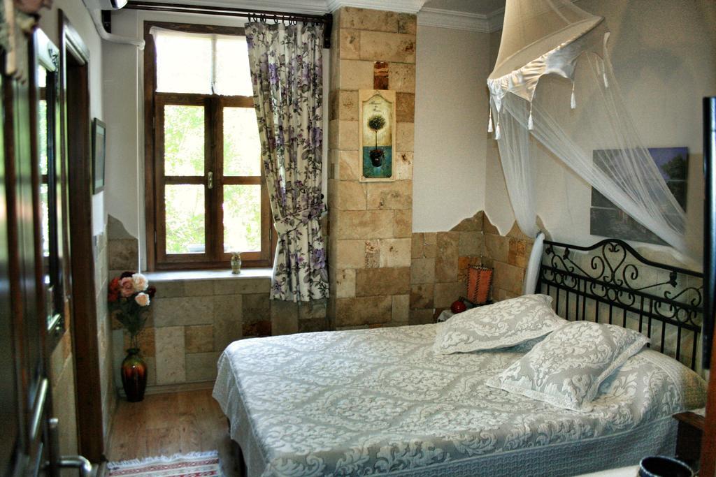 Herakles * Cesme