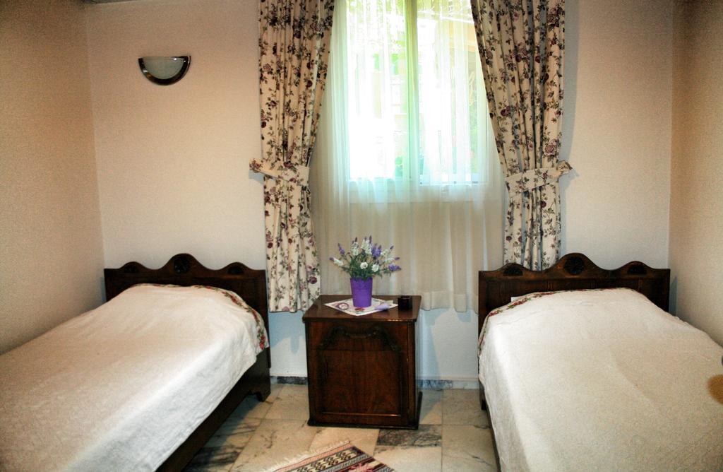 Bed & Breakfast Herakles