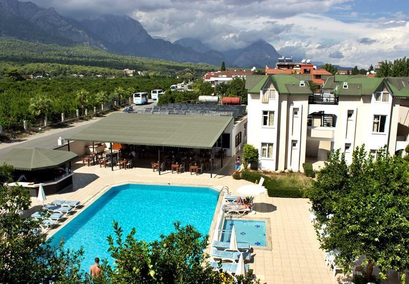 Hotel Ares Dream 4*