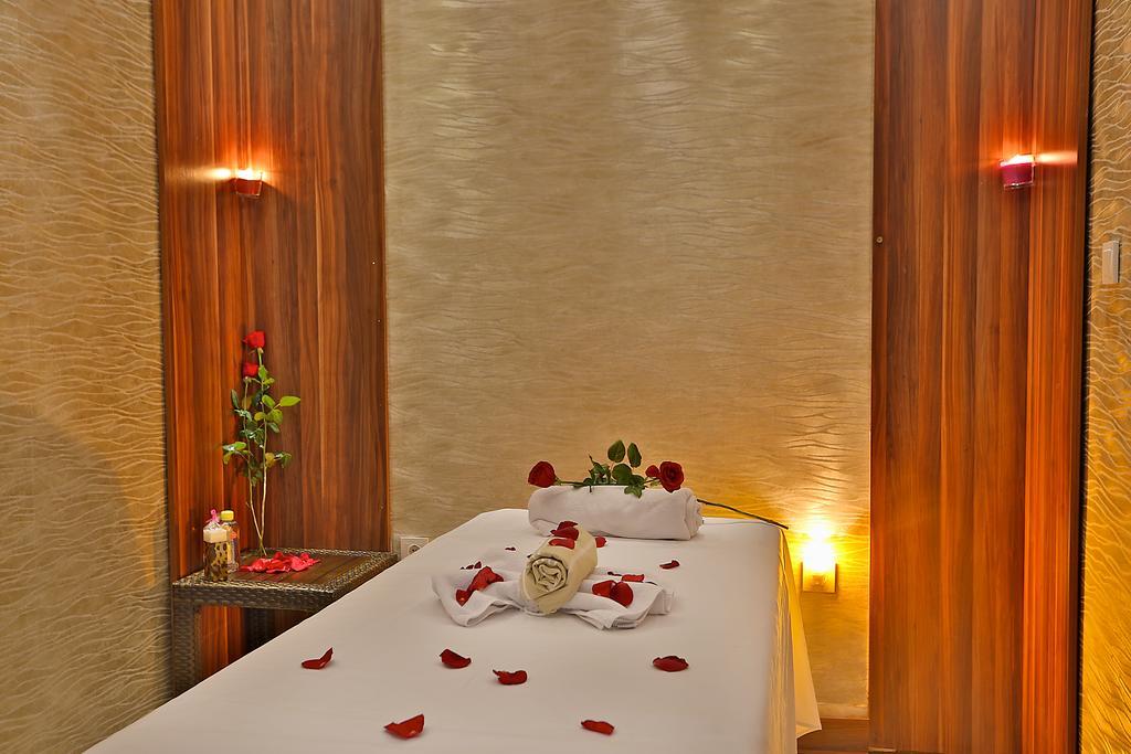 Grand Madrid Hotel 3*