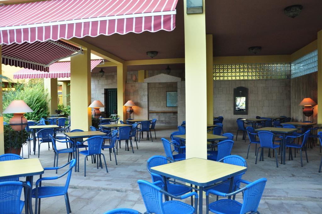 Palm Court Bed & Breakfast Ayvalik