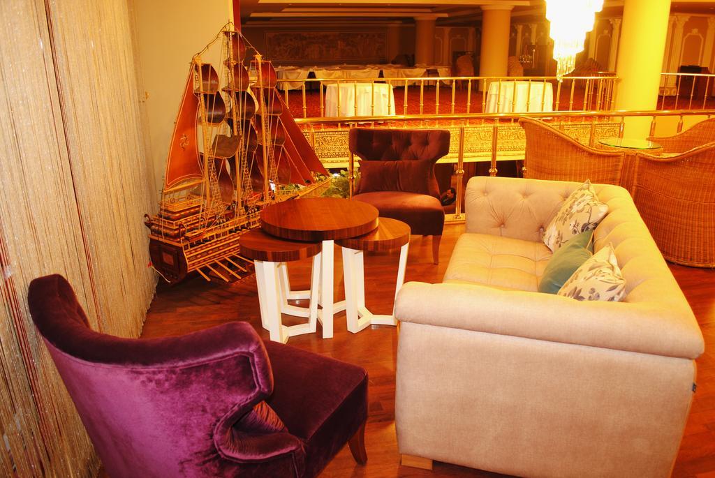 Eken Prestige Hotel 4*