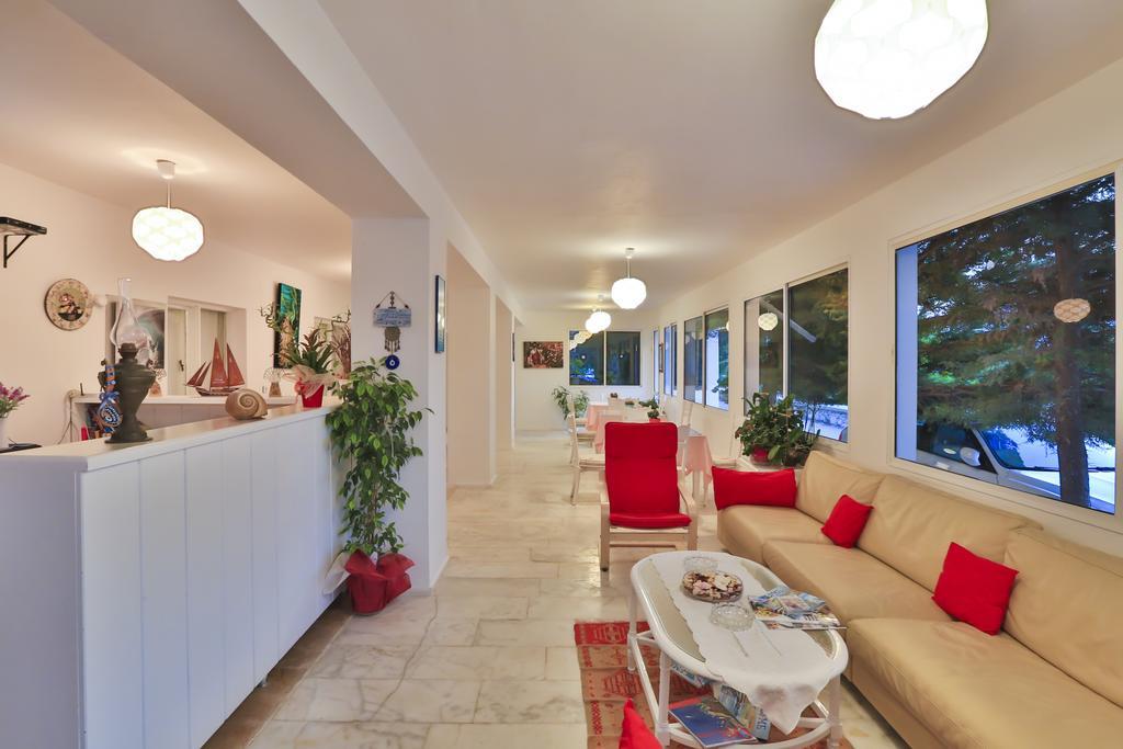 Kiraz Butik Bed & Breakfast Alacati