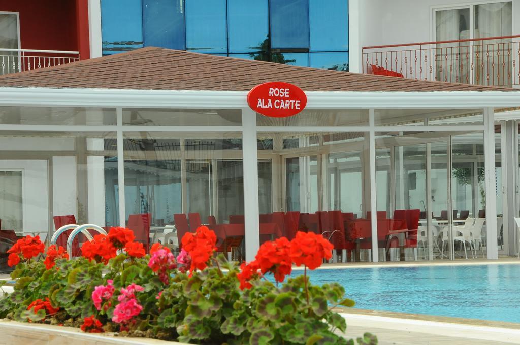 Hotel Rose Side