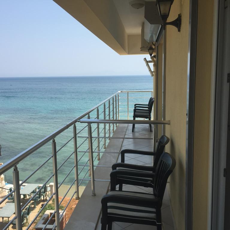 Seaside 2*