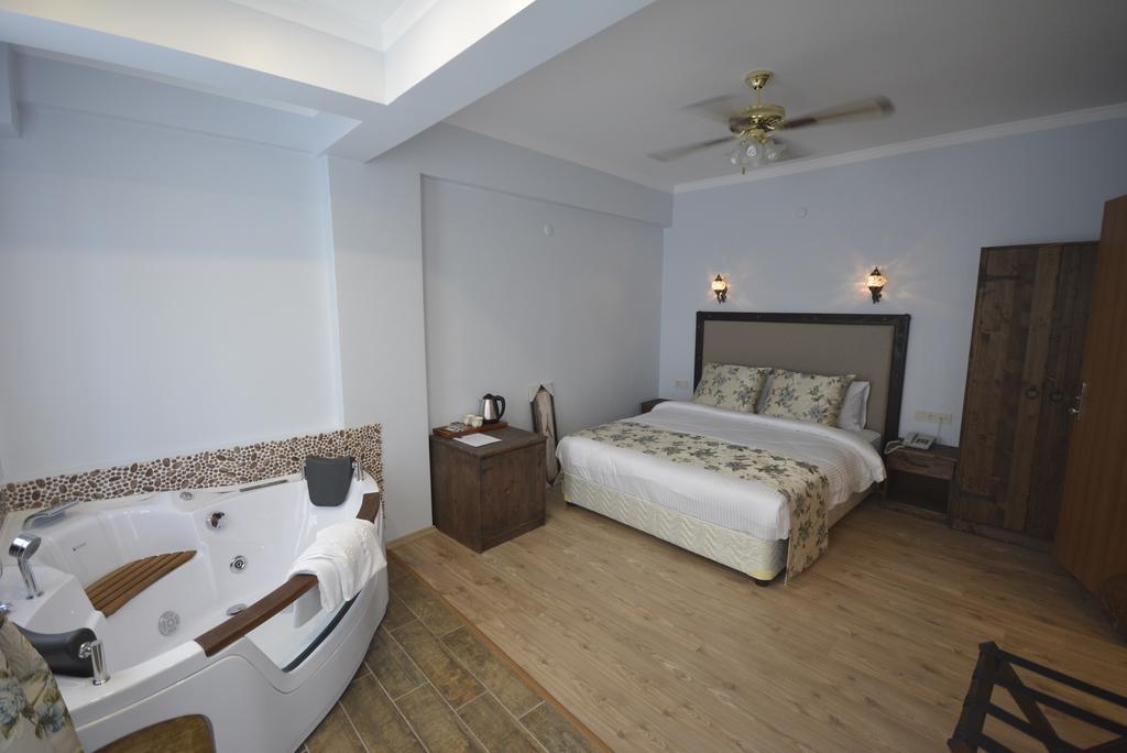 Hotel Beyaz *