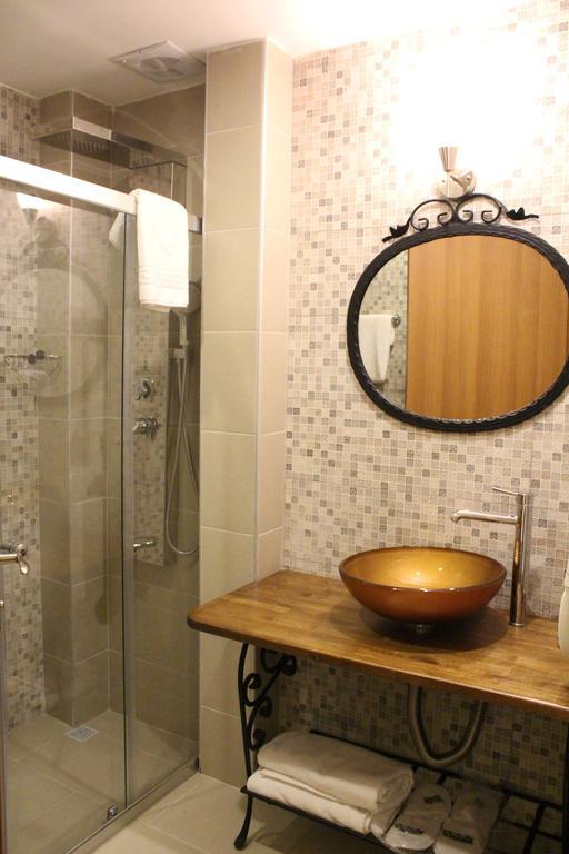 Beyaz Hotel