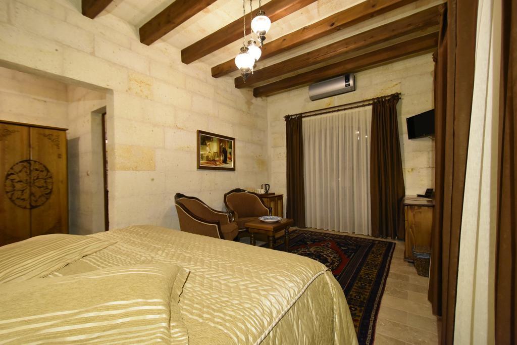 Harman Cave 2*