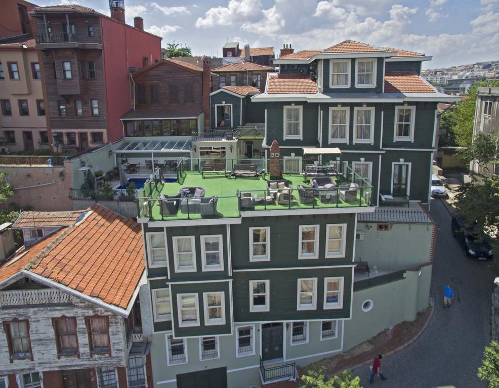 Hhk Hotel 4*