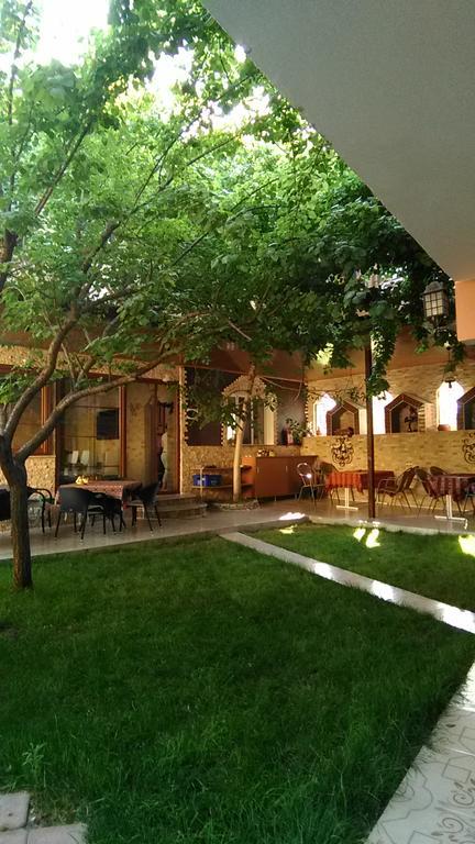 Sinter Terasse House
