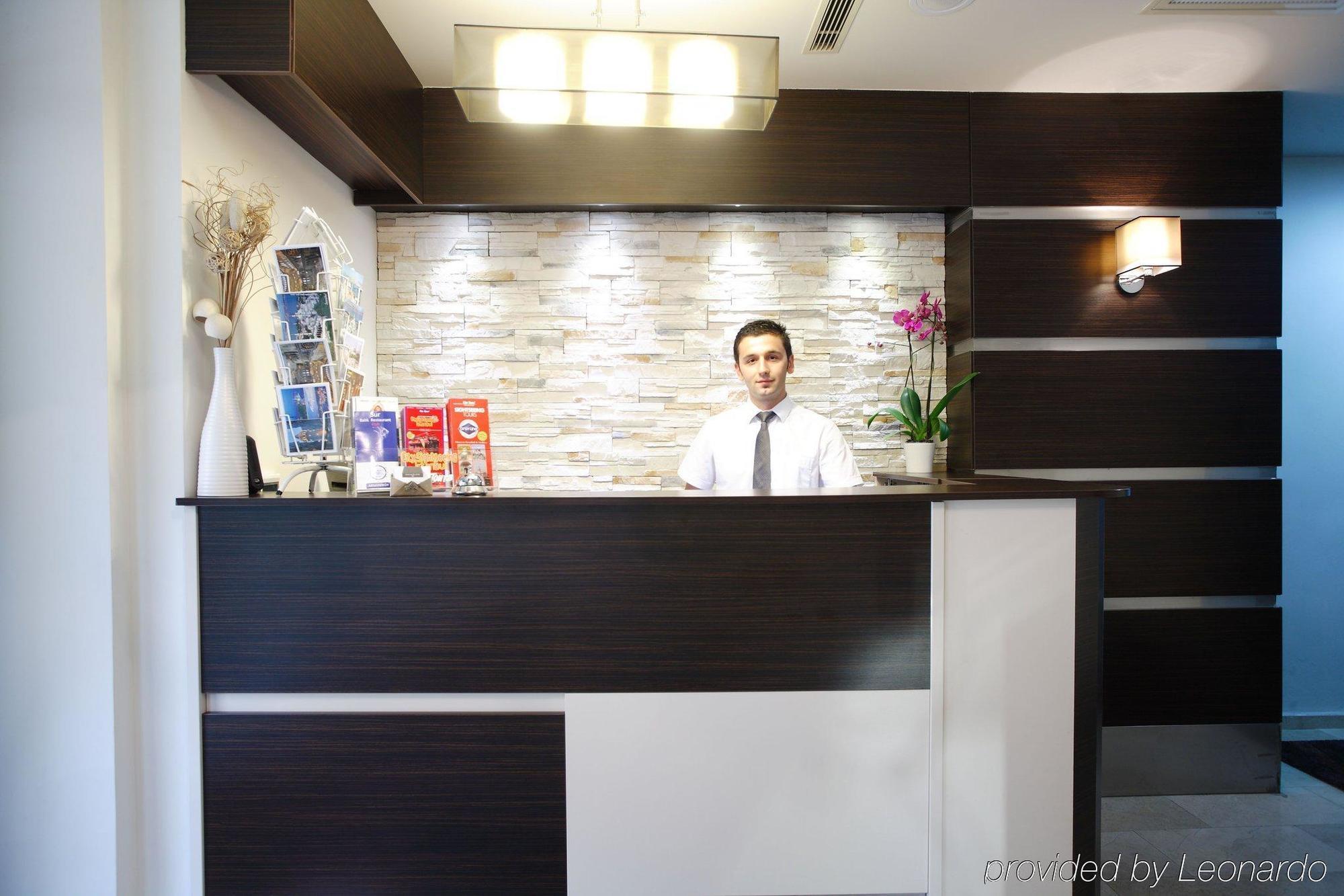 Aparthotel Sisli 3*