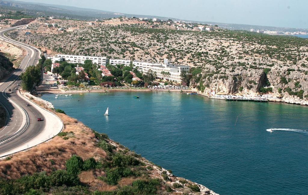 Altinorfoz Hotel 4*