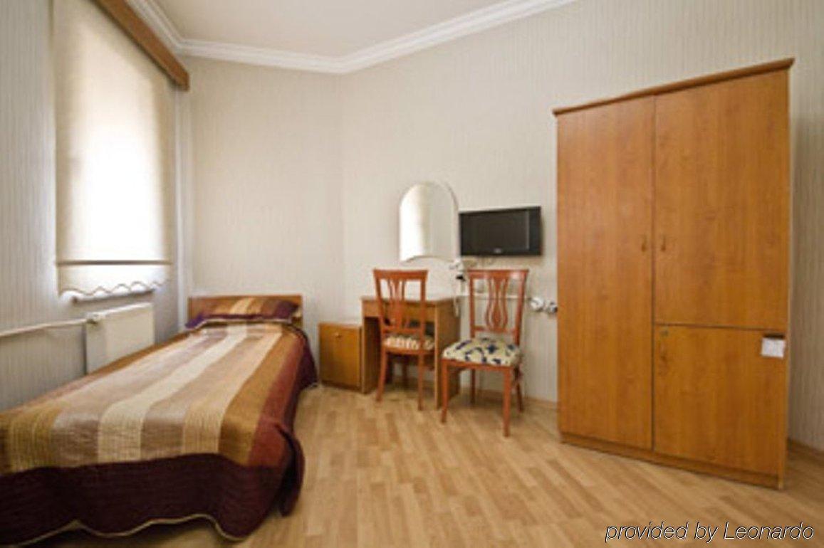 Ugurlu Hotel