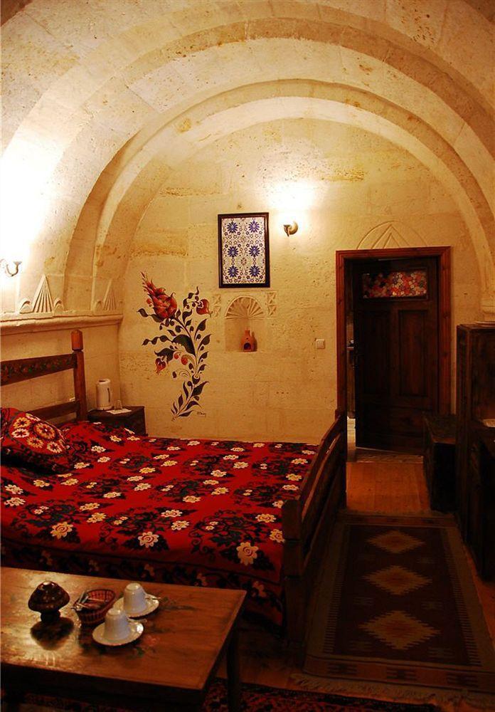 Kismet Cave House