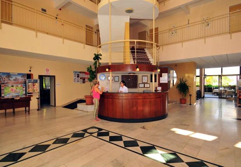 Hotel Blue Rainbow (adults Only) 2*