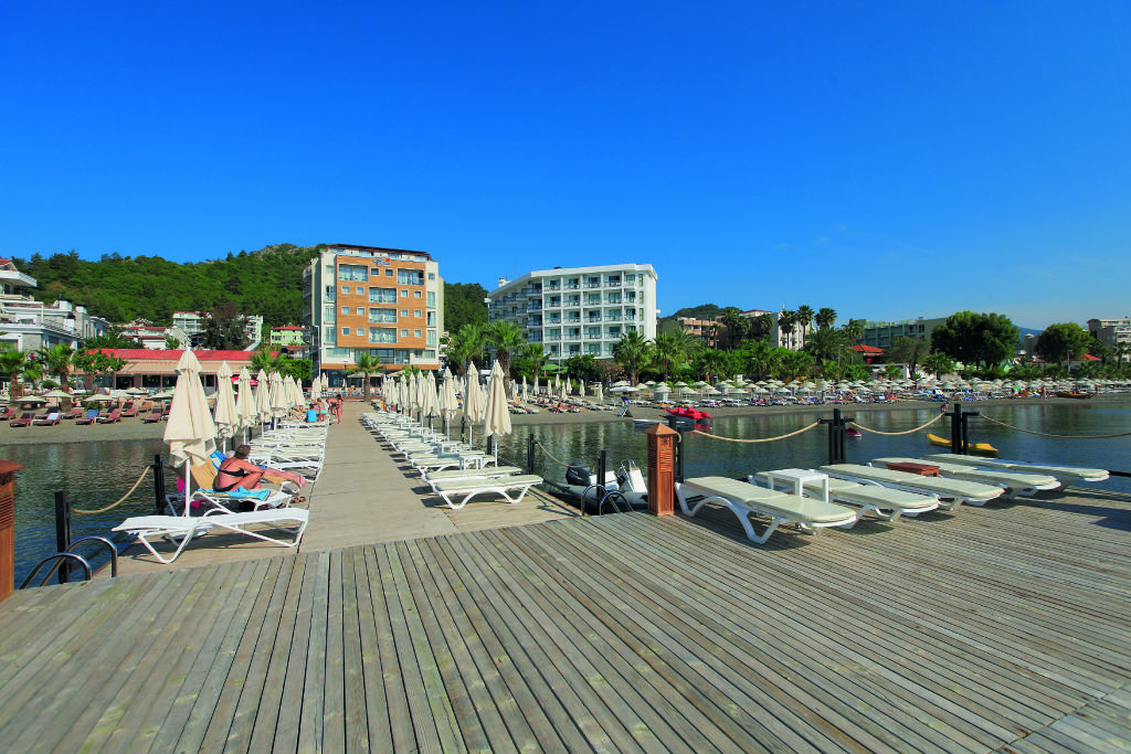 Grand Cettia