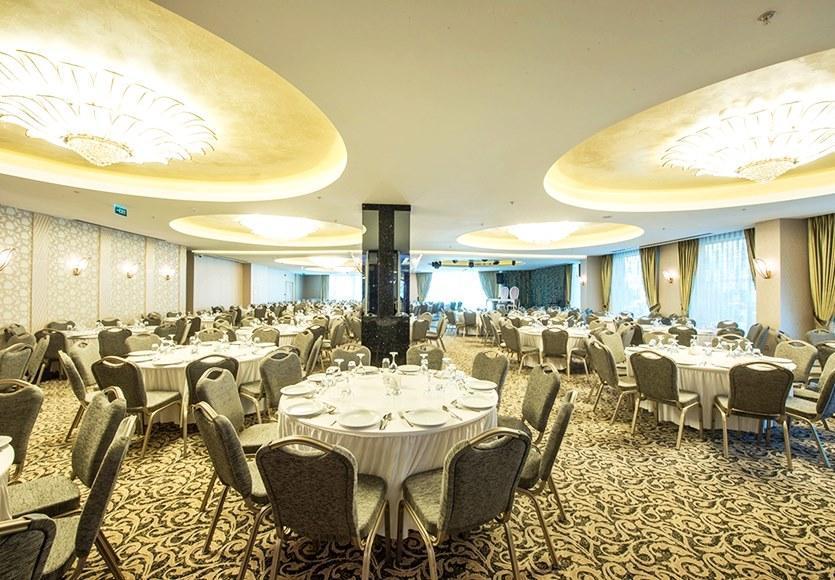 Ramada By Wyndham Gemli̇k Hotel