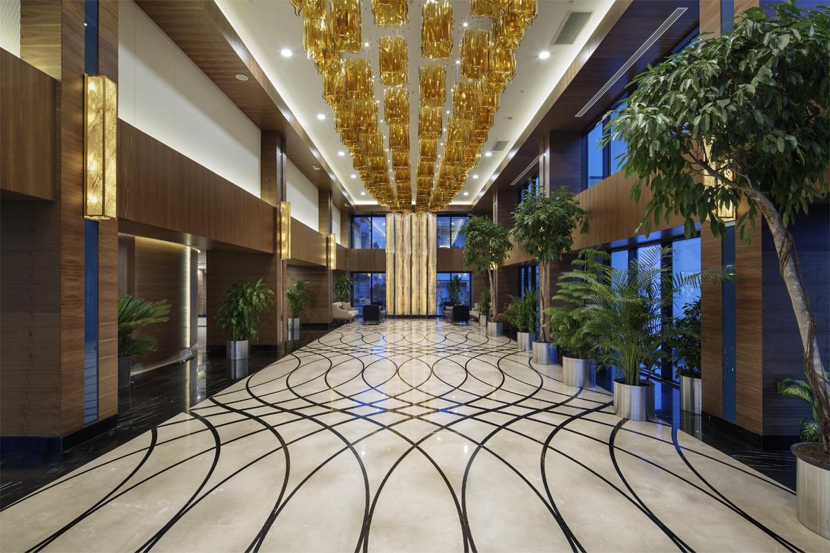 Ramada By Wyndham 4*
