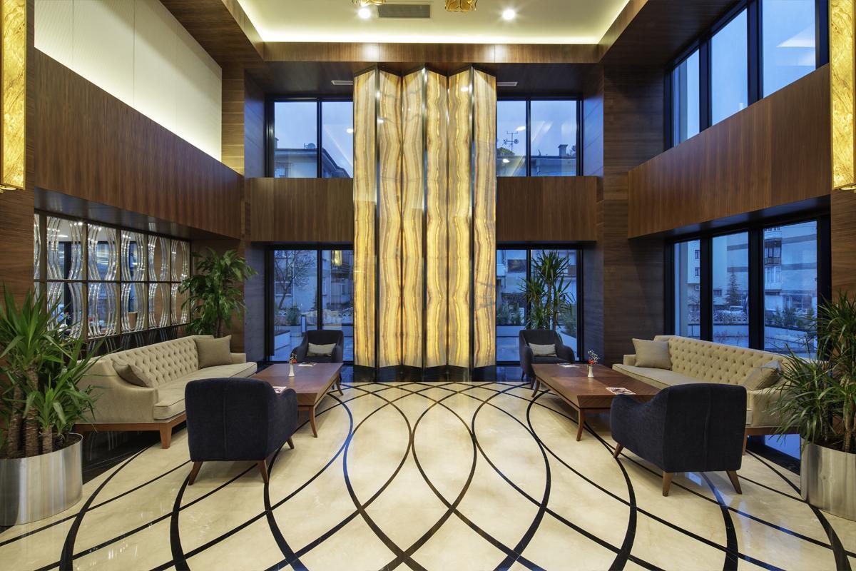 Ramada By Wyndham Hotel 4*