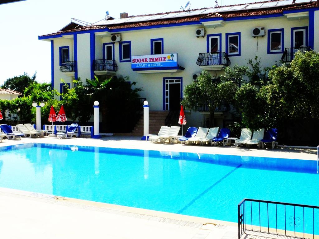 Sugar Family Aparthotel *