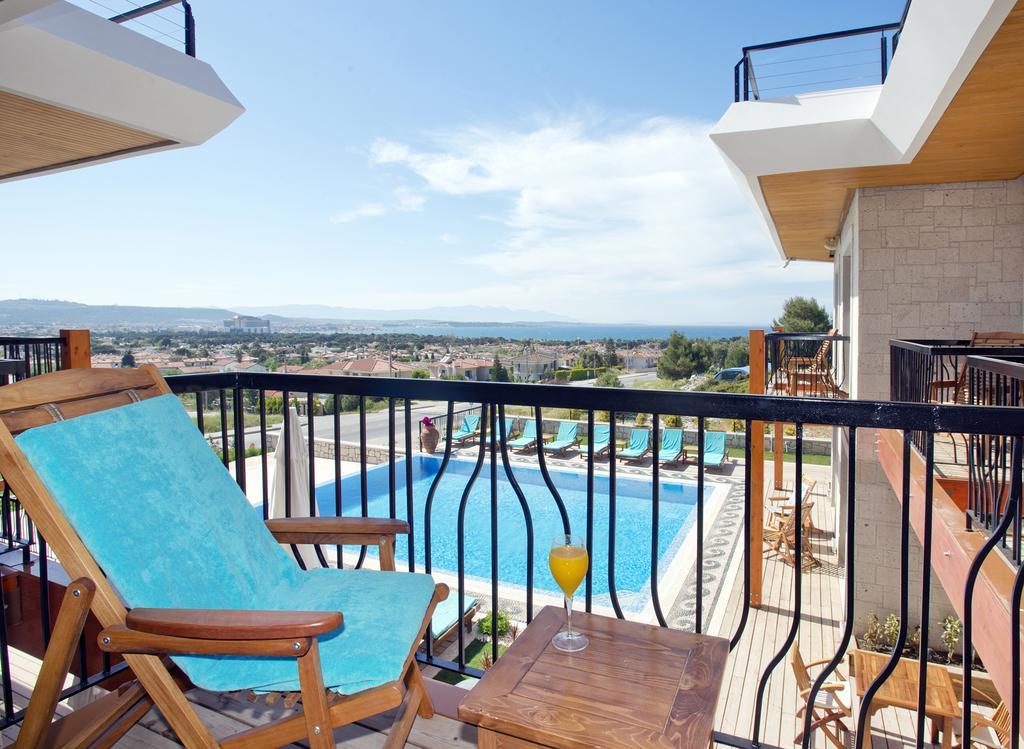 Villarenk Hotel