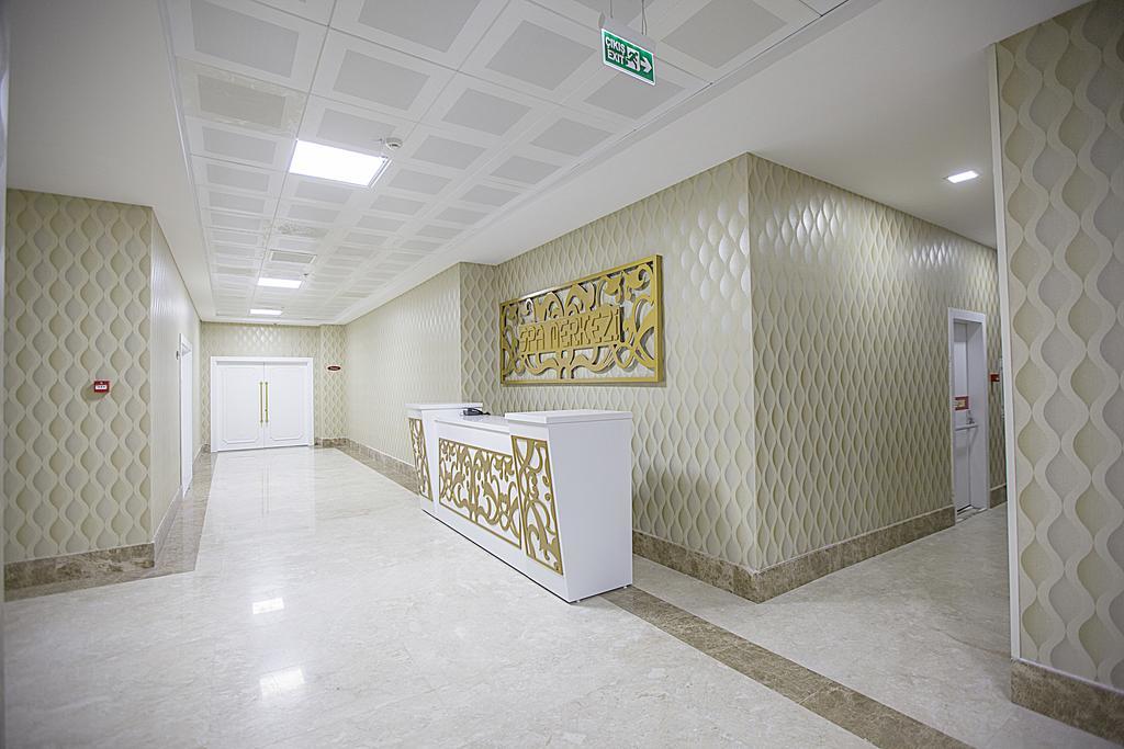 Hotel Mitannia Regency 4*