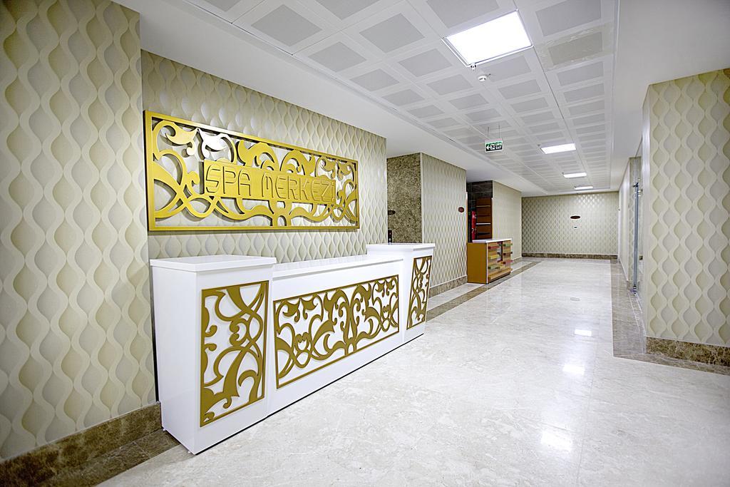 Mitannia Regency 4*