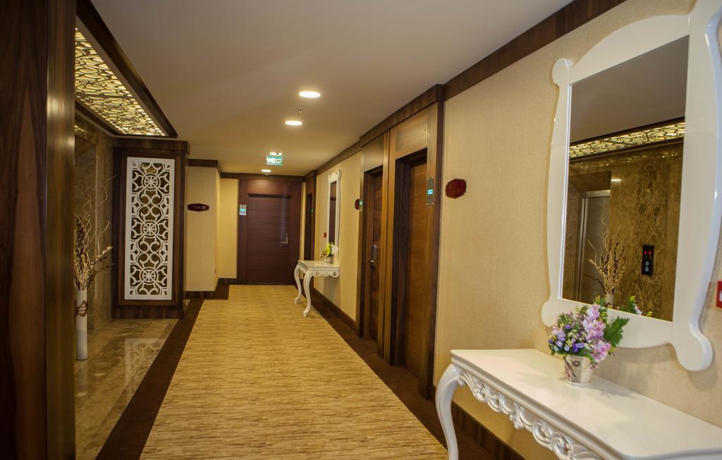 Mitannia Regency 4*